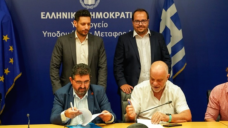 Νέα ράγες για το μετρό της Αθήνας: σημαντική αναβάθμιση μετά από 25 χρόνια