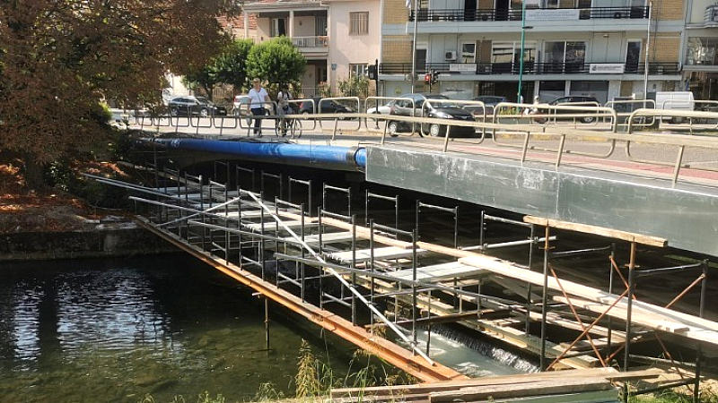 Σημαντικές παρεμβάσεις σε 13 γέφυρες στην πόλη των Τρικάλων