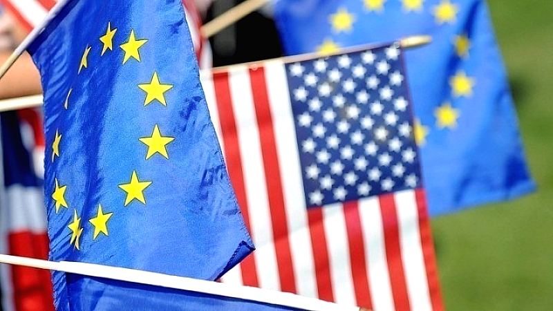 Ανακοινώθηκε το πλαίσιο συμφωνίας ΗΠΑ-ΕΕ για δίκαιο και ισορροπημένο εμπόριο
