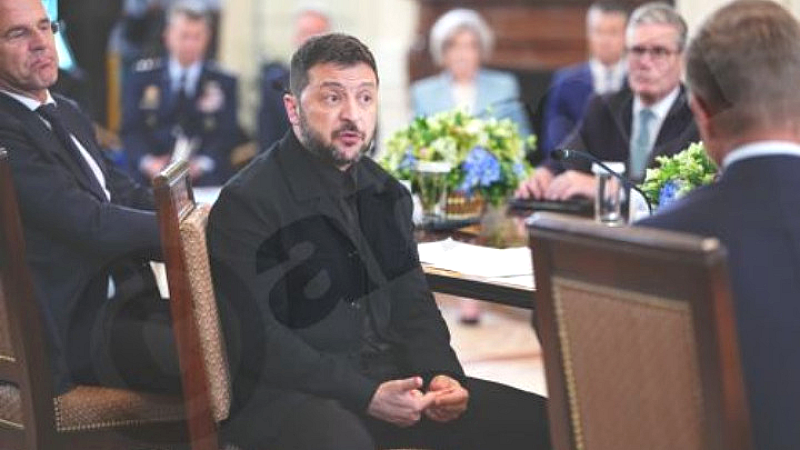 Ζελένσκι: Οι εγγυήσεις ασφαλείας από τη Δύση θα επισημοποιηθούν εντός δέκα ημερών