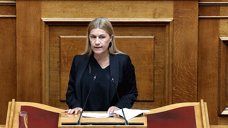 Βουλή: Σέβη Βολουδάκη για τον βανδαλισμό του πολιτικού της γραφείου – «Δεν θα με φιμώσουν»