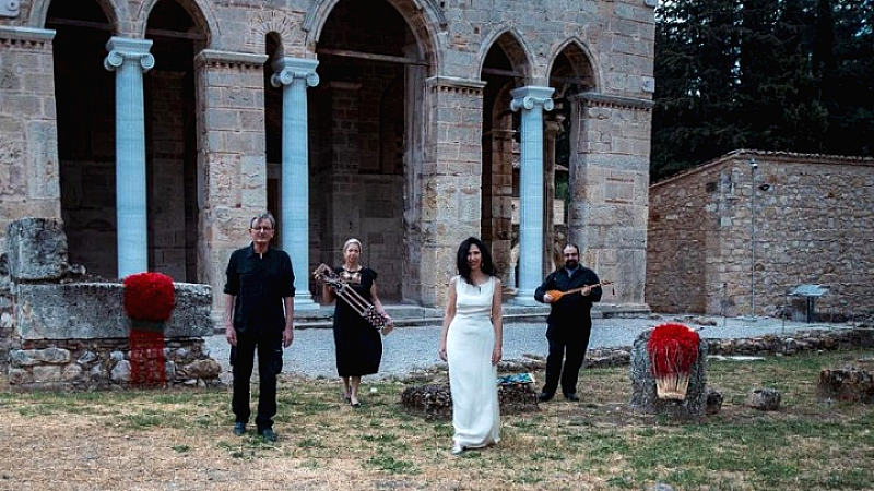 Η ενωτική τέχνη της υφαντικής στο Αρχαιολογικό Μουσείο Θεσσαλονίκης – «Μητέρα Αράχνη»