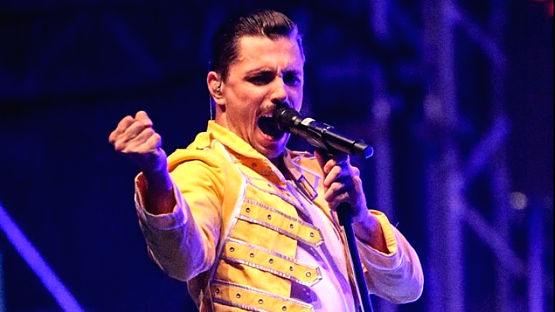 Μαγευτική αναπαράσταση των Queen στο Φεστιβάλ Μονής Λαζαριστών – Το αφιέρωμα που περιμέναμε στην Ελλάδα