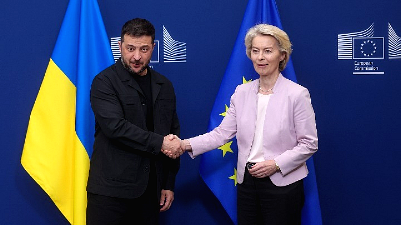 Η Ούρσουλα φον ντερ Λάιεν επαινεί την πρόταση Τραμπ για εγγυήσεις ασφαλείας στην Ουκρανία