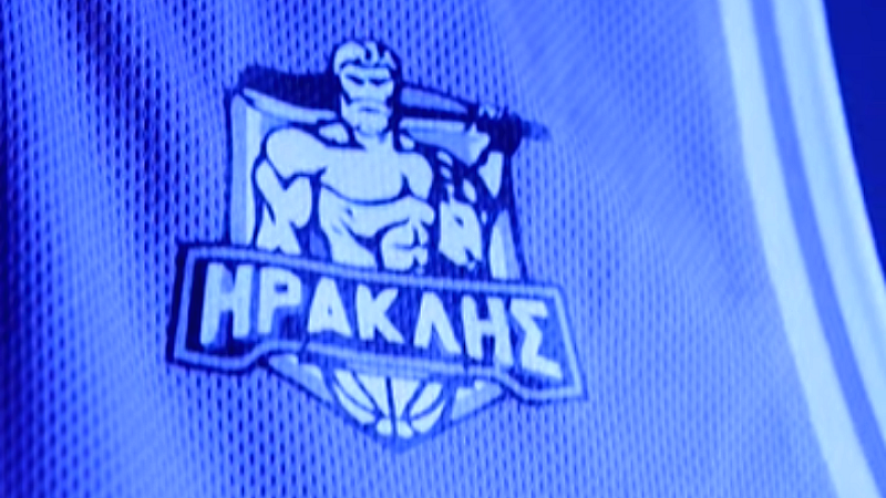 Εντυπωσιακή παρουσίαση της νέας φανέλας του Ηρακλή για την περίοδο 2025-2026