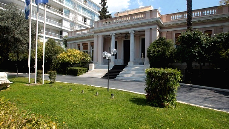 Κυβερνητικές πηγές: Ο κ. Ανδρουλάκης επιλέγει την αποχή από την πολιτική επιχειρηματολογία