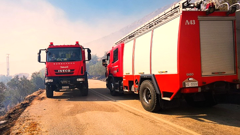 Πυρκαγιά στην Πυλαία: Οριοθετημένη αλλά με προκλήσεις