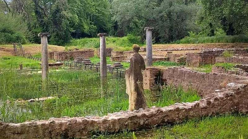Μαγευτική πανσέληνος στο Αρχαιολογικό Πάρκο Δίου με μουσική από τη Ρεμπέτικη Ασυμφωνία