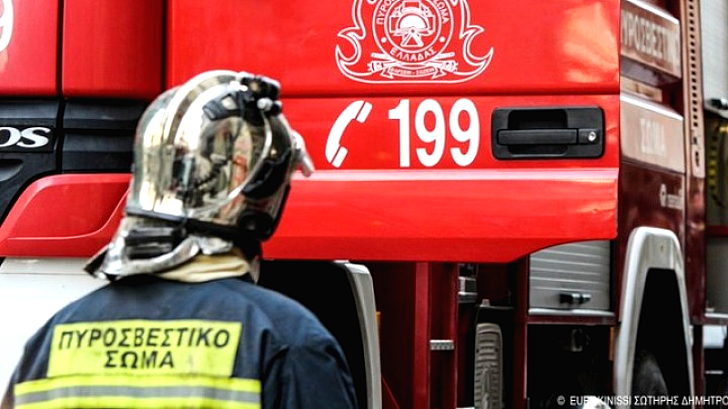 Εξαιρετικά κρίσιμη κατάσταση με τις πυρκαγιές: Ένας νεκρός και 20 απεγκλωβισμοί σε Κερατέα