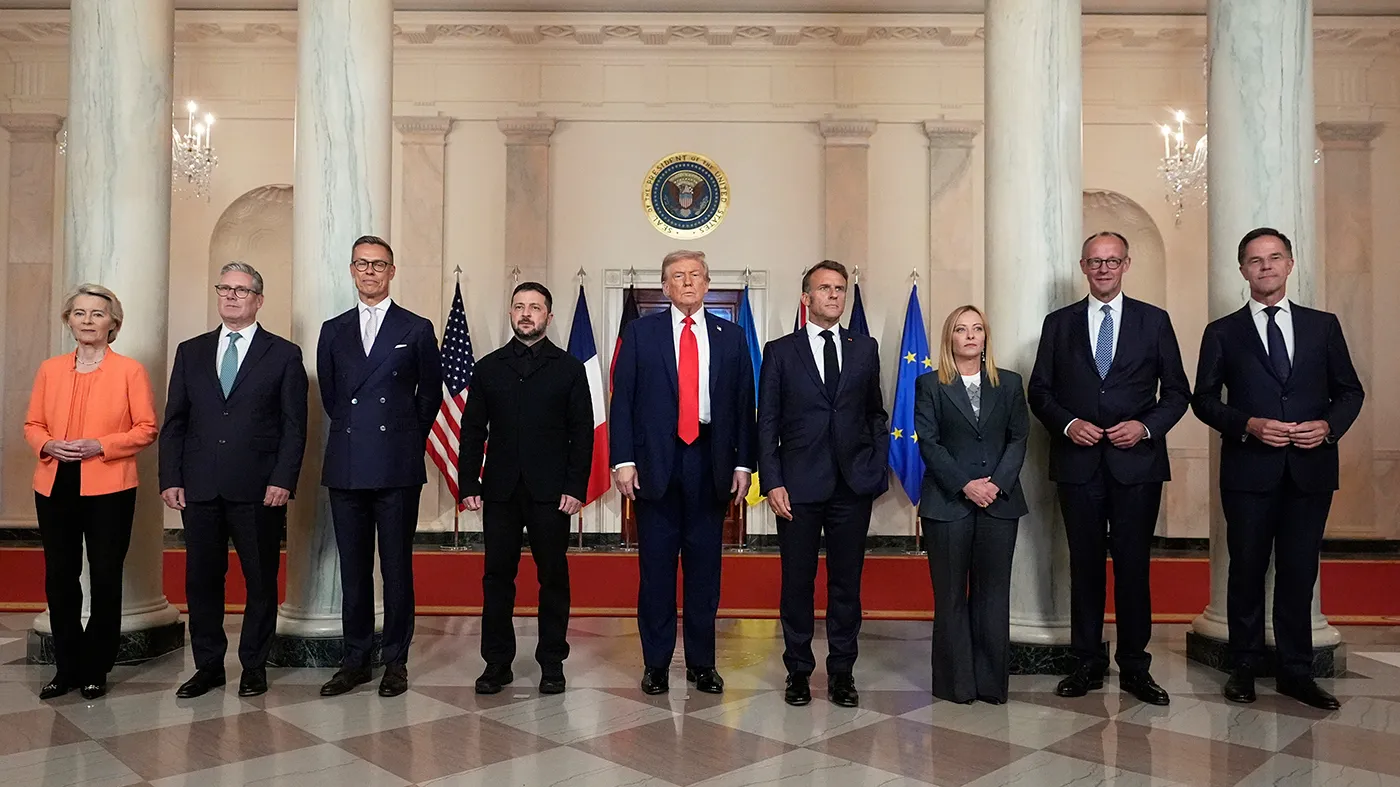 Τραμπ: «Άρχισα τις προετοιμασίες για μια συνάντηση Πούτιν-Ζελένσκι» – Τι συζητήθηκε με τους Ευρωπαίους ηγέτες στον Λευκό Οίκο