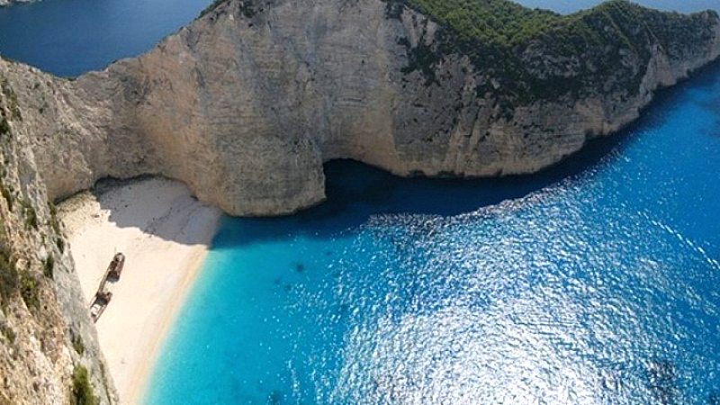 Τραγικό συμβάν στη Ζάκυνθο: Θάνατος 57χρονου τουρίστα στο Ναυάγιο
