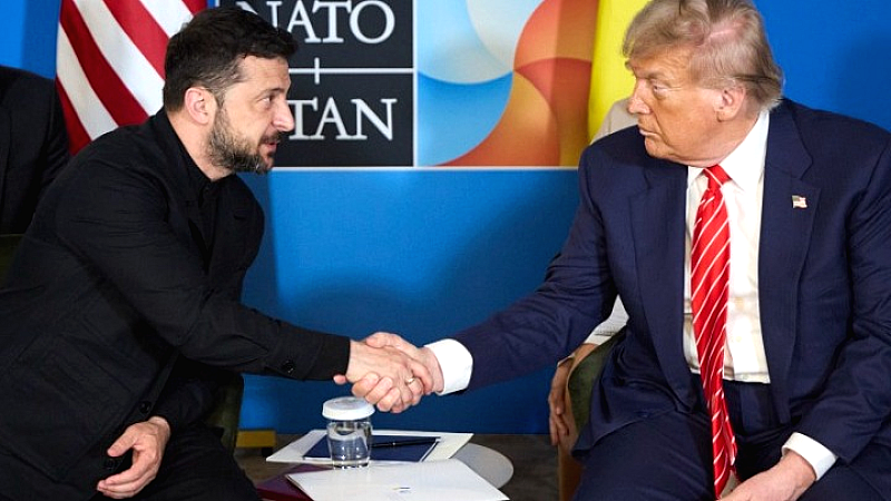 Συνεργασία Ζελένσκι και Τραμπ για κυρώσεις κατά της Ρωσίας