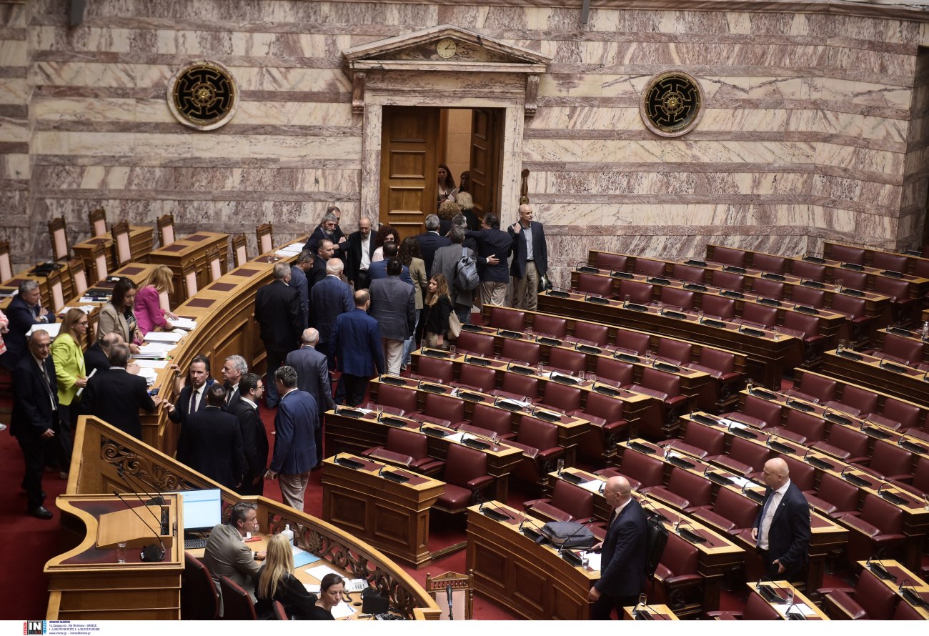 Αυξάνεται η πολιτική ένταση μετά τη συνεδρίαση της Βουλής για τον ΟΠΕΚΕΠΕ