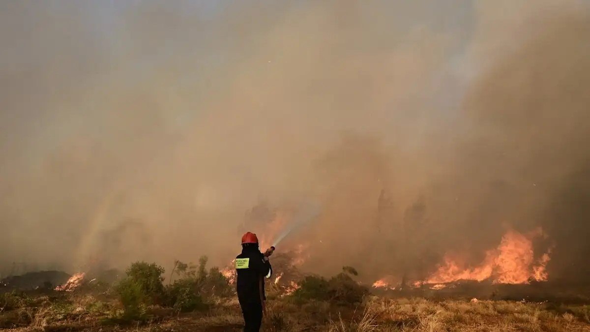 Σοβαρή πυρκαγιά στην Ηλεία – Ενημέρωση 112 προς τους κατοίκους