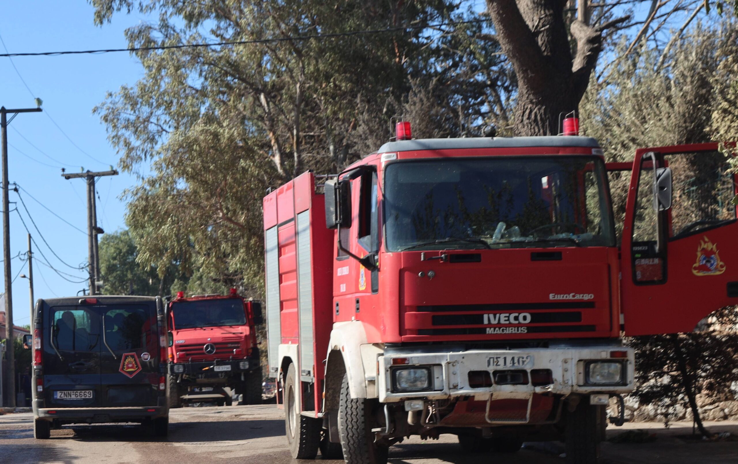 Συνελήφθη άντρας στο Μενίδι για εμπρησμό από πρόθεση