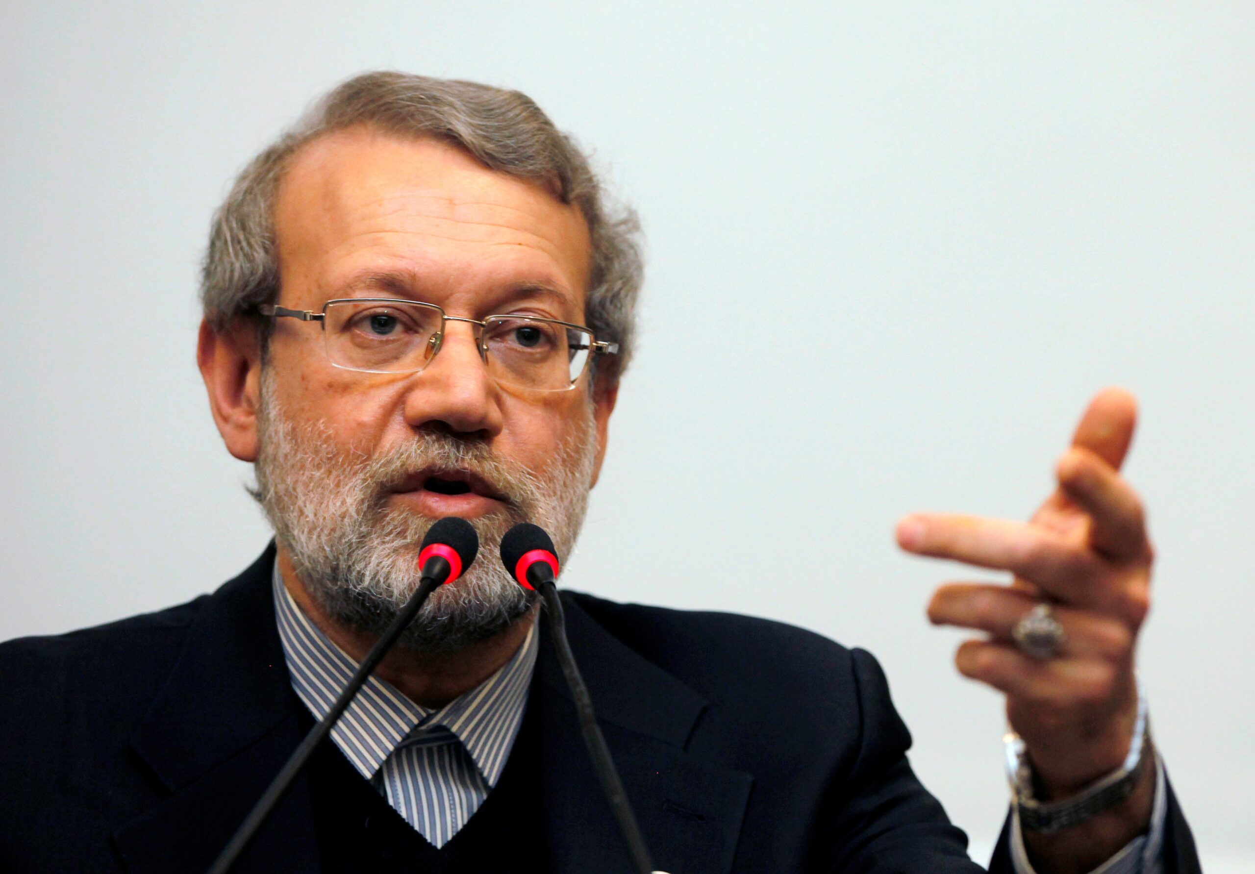 Ιράν: Διορισμός του μετριοπαθή Λαριτζανί στη θέση του επικεφαλής του Ανώτατου Συμβουλίου Εθνικής Ασφάλειας
