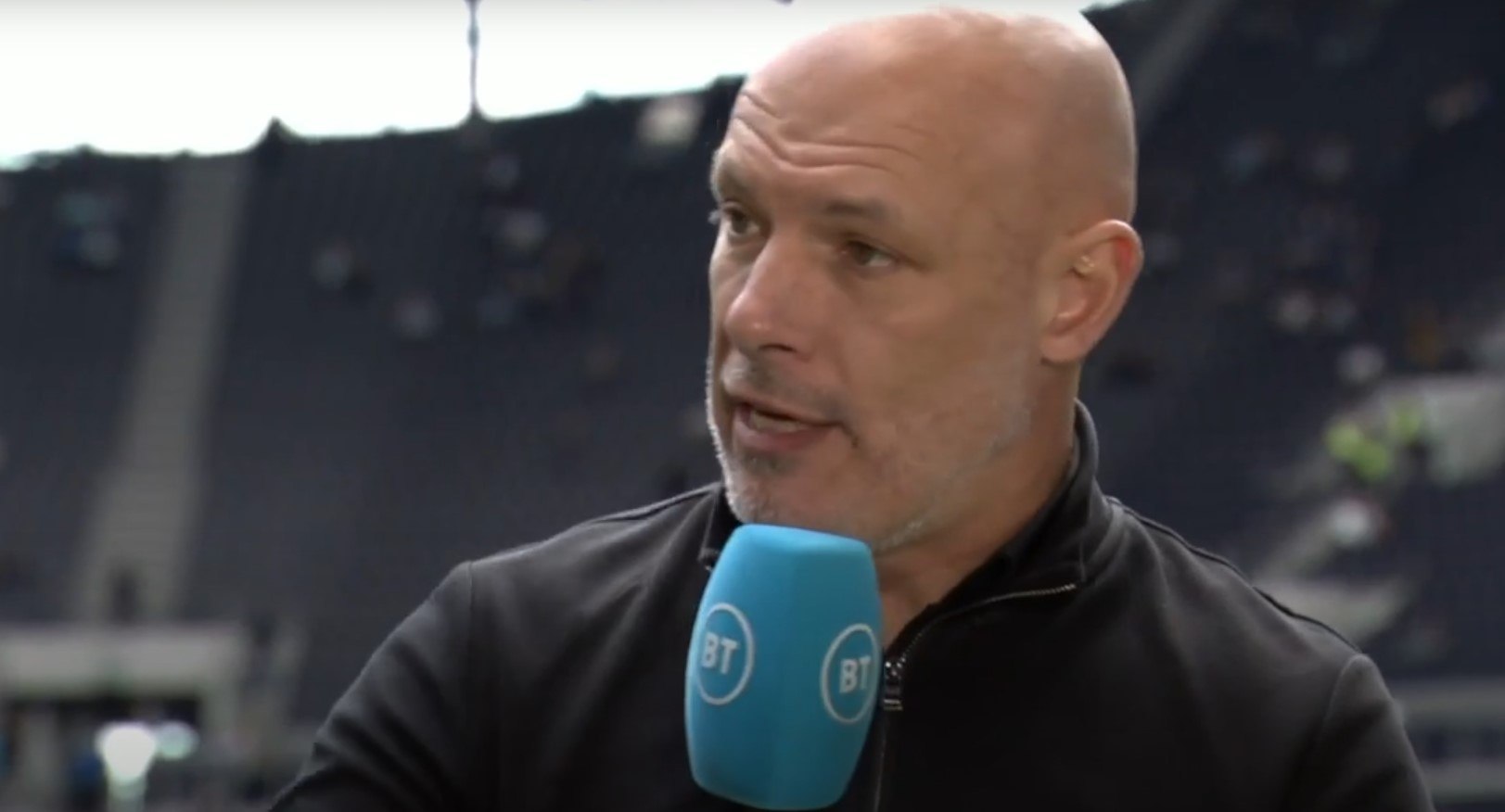 Σημαντική χορηγία για τους διαιτητές της Premier League
