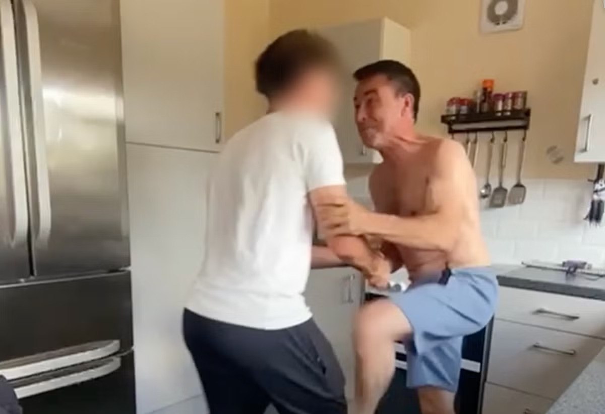 Νίκησε τον καρκίνο και κέρδισε 1 εκατ. λίρες στη λοταρία – Όνειρό του να ταξιδέψει στην Ελλάδα με τα παιδιά του