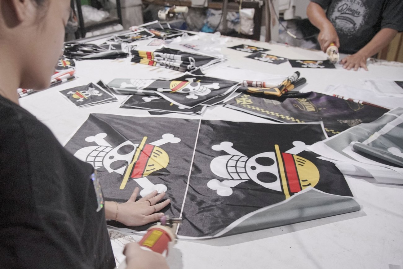 One Piece: Πώς μια καρτουνίστικη σημαία μετατράπηκε σε σύμβολο αντίστασης στην Ινδονησία