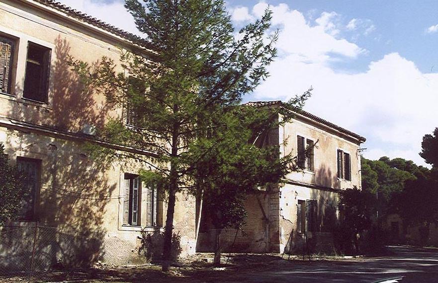 Εκτενής επιχείρηση κατάσβεσης φωτιάς στο νοσοκομείο Σωτηρία
