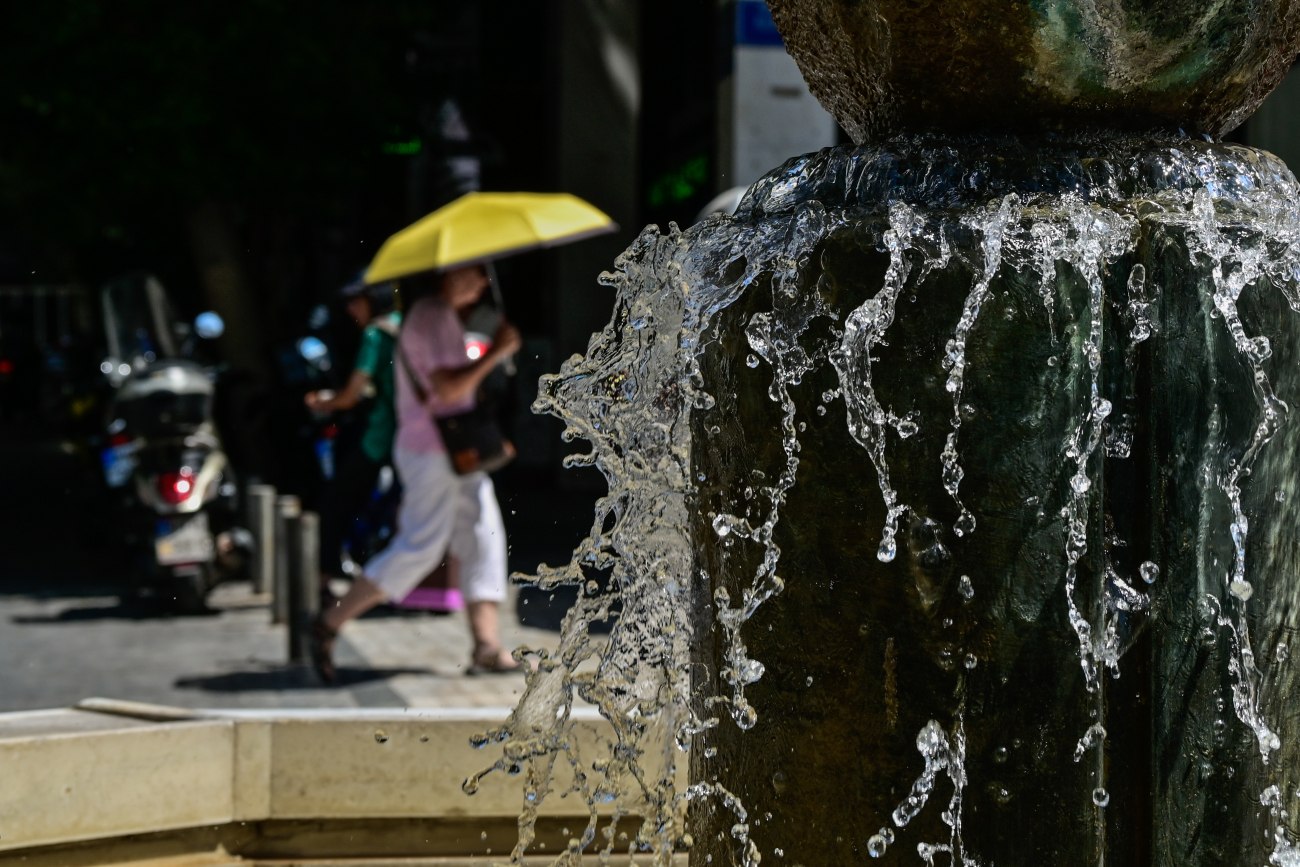 Καιρός: Θερμοκρασίες έως 39°C την Κυριακή με θυελλώδεις ανέμους στο Αιγαίο