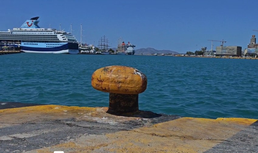 Πειραιάς: Εντοπίστηκε νεκρός άνδρας στο λιμάνι