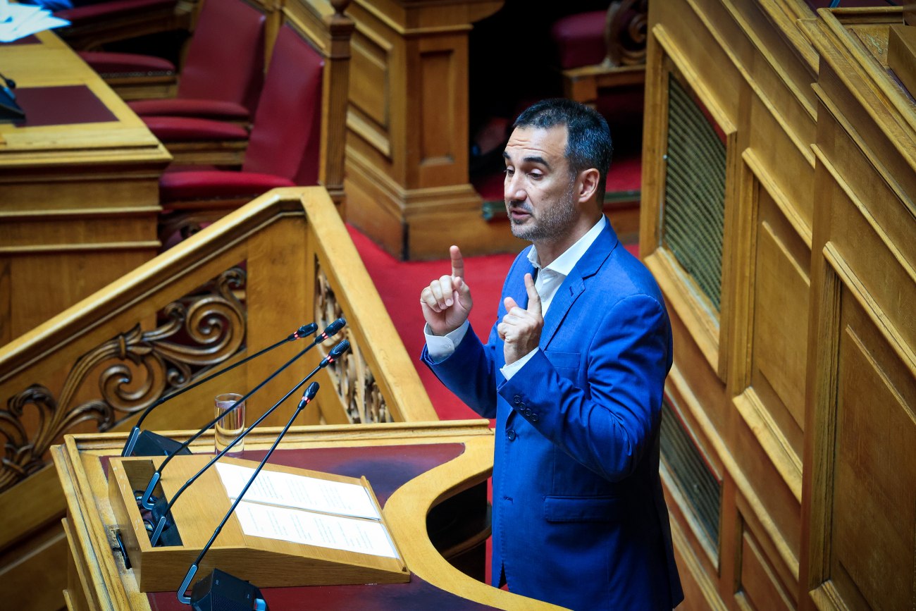 Χαρίτσης: Η φούσκα του τουρισμού έχει ραγίσει και ηχηρά θα σκάσει