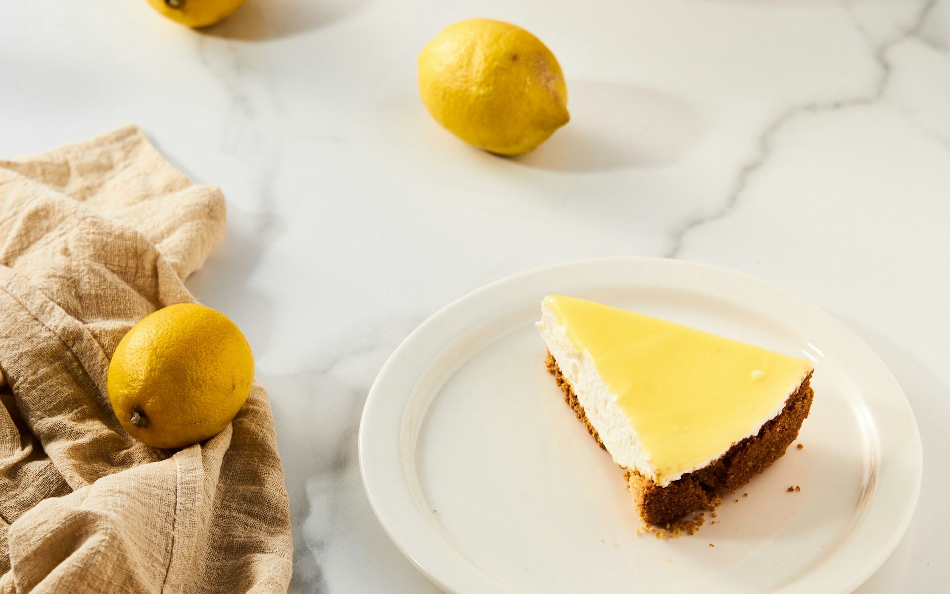 Συνταγή: Λεμονένιο cheesecake για δροσερές καλοκαιρινές στιγμές