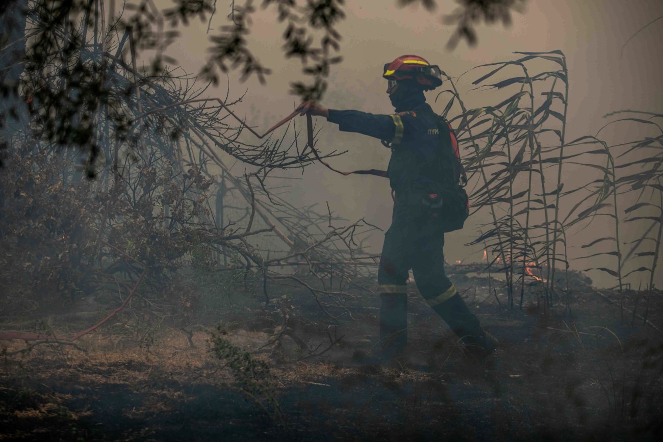 Χαρίτσης και Κασσελάκης επισκέπτονται την Αχαΐα εν μέσω πυρκαγιών