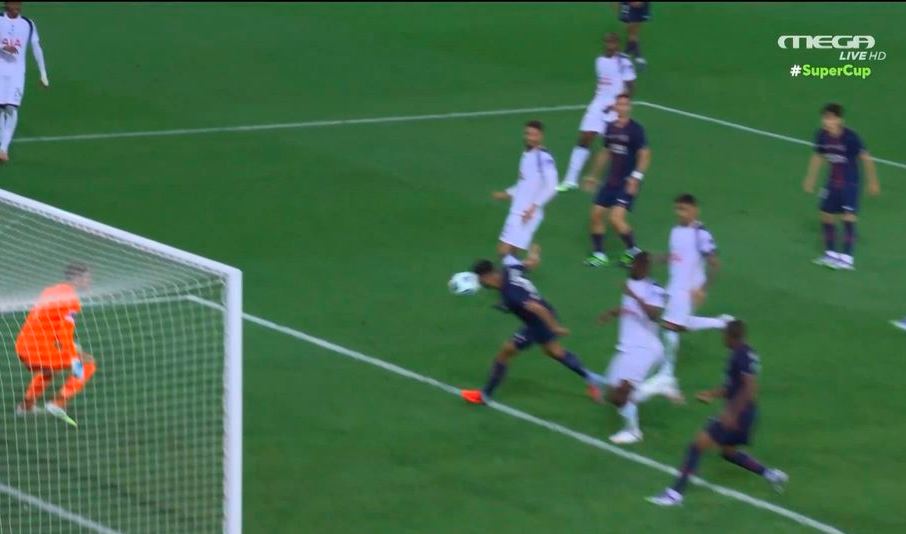 Εντυπωσιακή ανατροπή στο Super Cup: Η Παρί ισοφάρισε σε 2-2 με γκολ του Ράμος στο 90+4’ (vids)