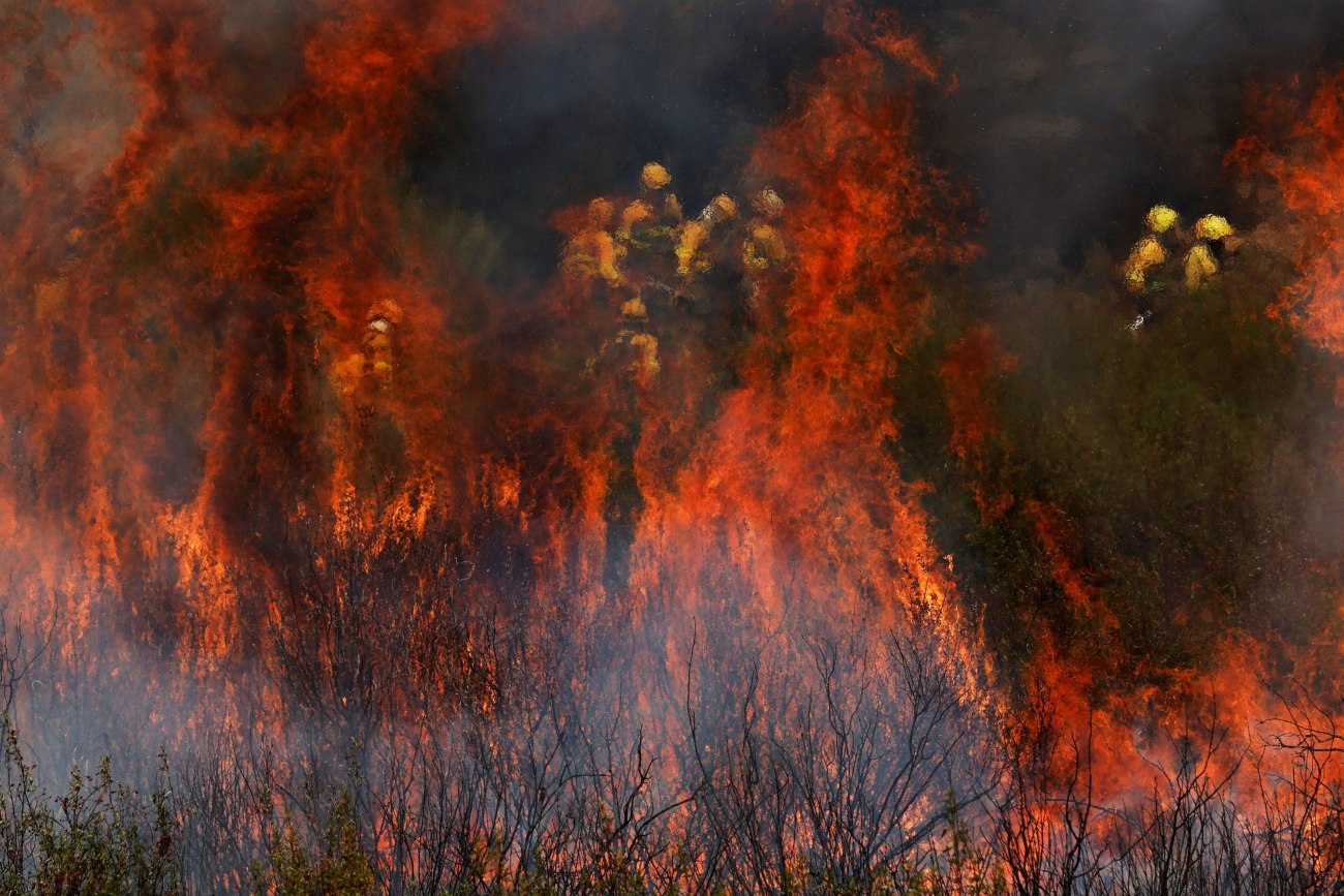 Ισπανία: Σφοδρή μάχη με τις φλόγες σε 14 μέτωπα – Αυξάνονται οι νεκροί στους επτά