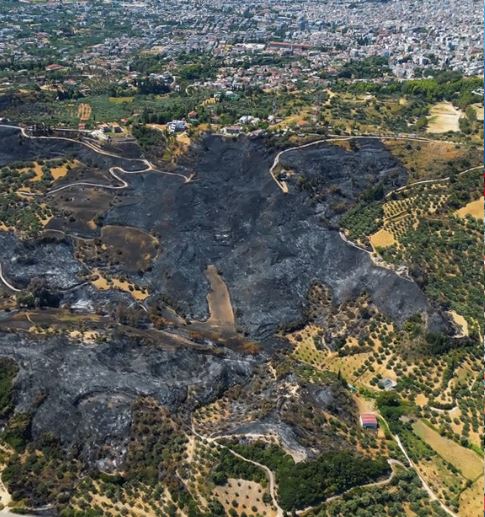 Πάτρα: Σοκαριστικές εικόνες από drone μετά την πύρινη καταστροφή