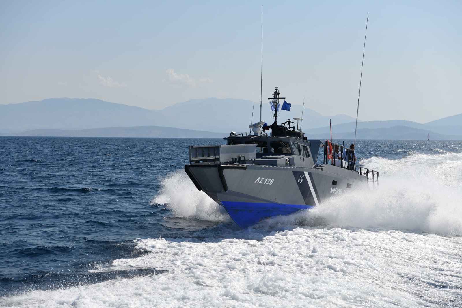 Λιμενικό Σώμα: Τρεις επιχειρήσεις διάσωσης μεταναστών σε Γαύδο και Καλαμάτα – 165 άτομα σε 24 ώρες
