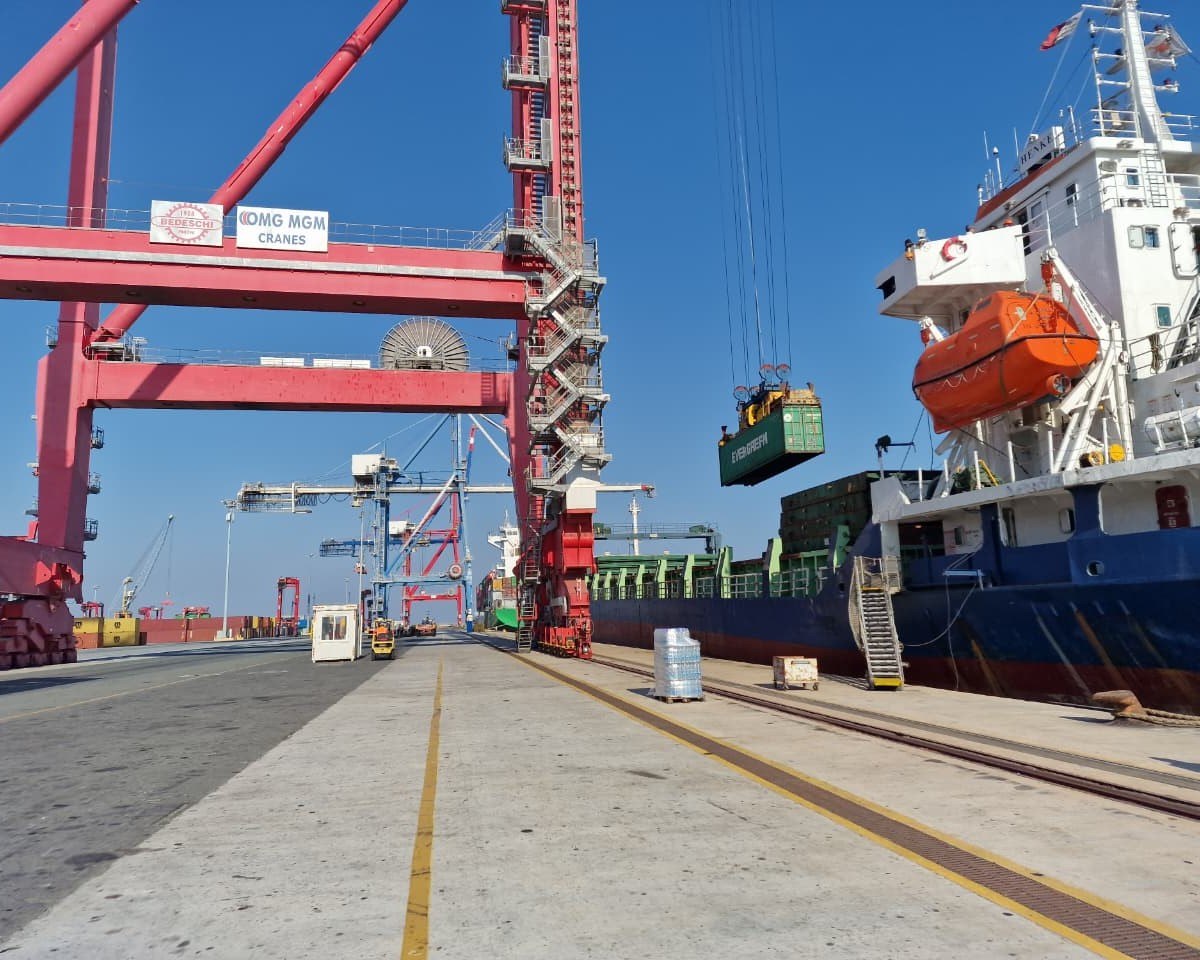 Η Κύπρος αποστέλλει 1.200 τόνους ανθρωπιστικής βοήθειας στη Γάζα