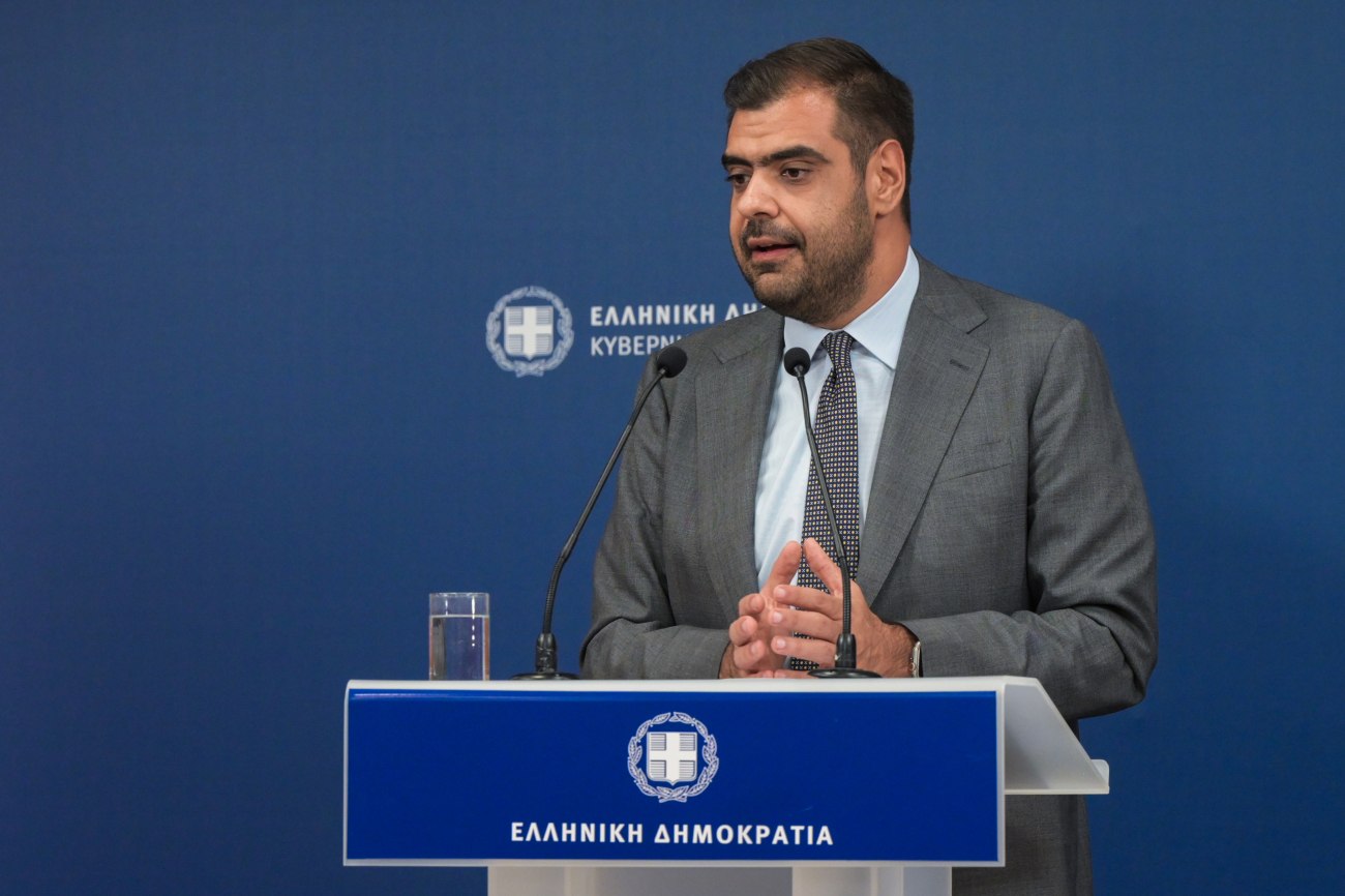 Ο Π. Μαρινάκης αποκλείει την αποστολή ελληνικών στρατευμάτων στην Ουκρανία