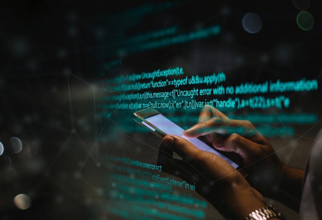 Σκάνδαλο υποκλοπών: Η σύνδεση της Intellexa με το Predator και οι αποστολές από την Τσεχία