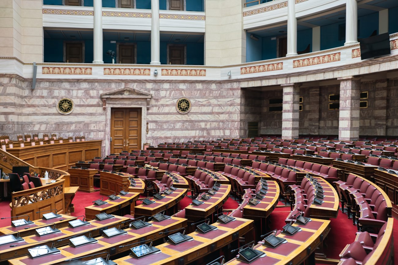 Καλά τα παιχνίδια με τον εκλογικό νόμο, αλλά μπορεί να εξελιχθούν σε μπούμερανγκ