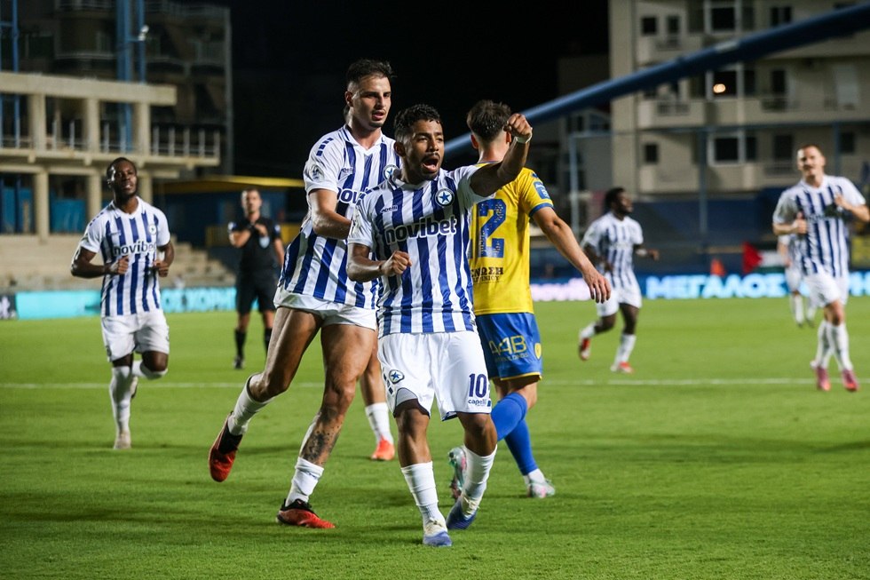Παναιτωλικός – Ατρόμητος 0-2: Νίκη με γκολ στο φινάλε κάθε ημιχρόνου στο Αγρίνιο