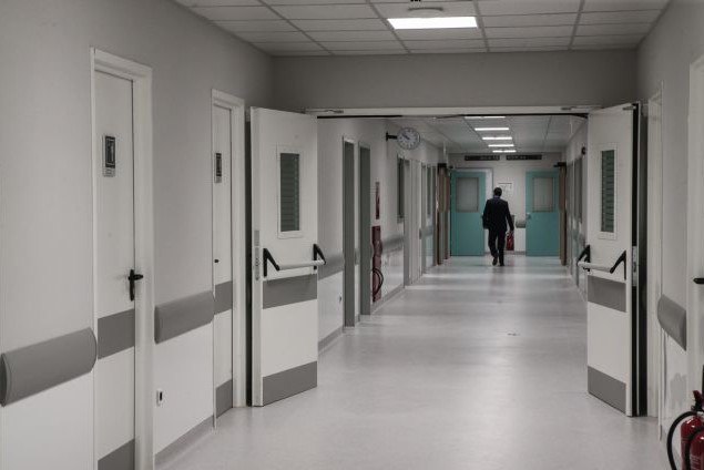 Εξάπλωση κρουσμάτων γαστρεντερίτιδας στη Τζια: Η τοποθέτηση του Μαγιορκίνη
