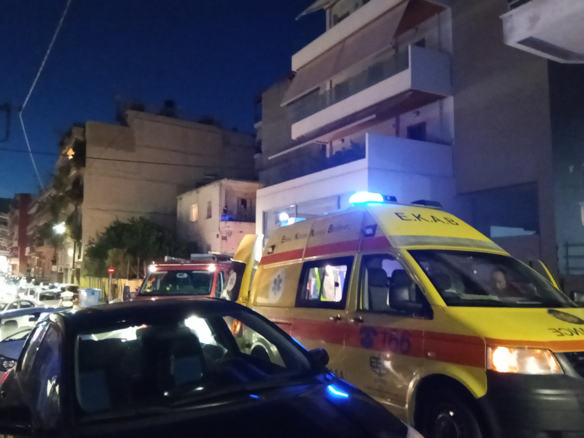 Τραγικό περιστατικό στο Αγρίνιο: Γυναίκα αυτοκτόνησε πέφτοντας από τον 4ο όροφο