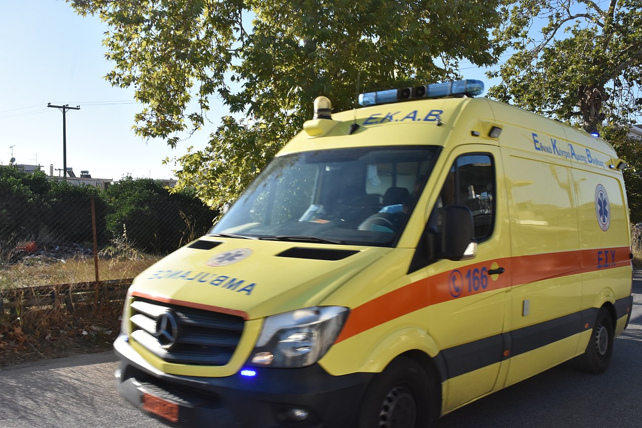 Βόλος: Εξιτήριο για τον 8χρονο που παρασύρθηκε από δίκυκλο – Συνελήφθη ο ανήλικος οδηγός και ο πατέρας του