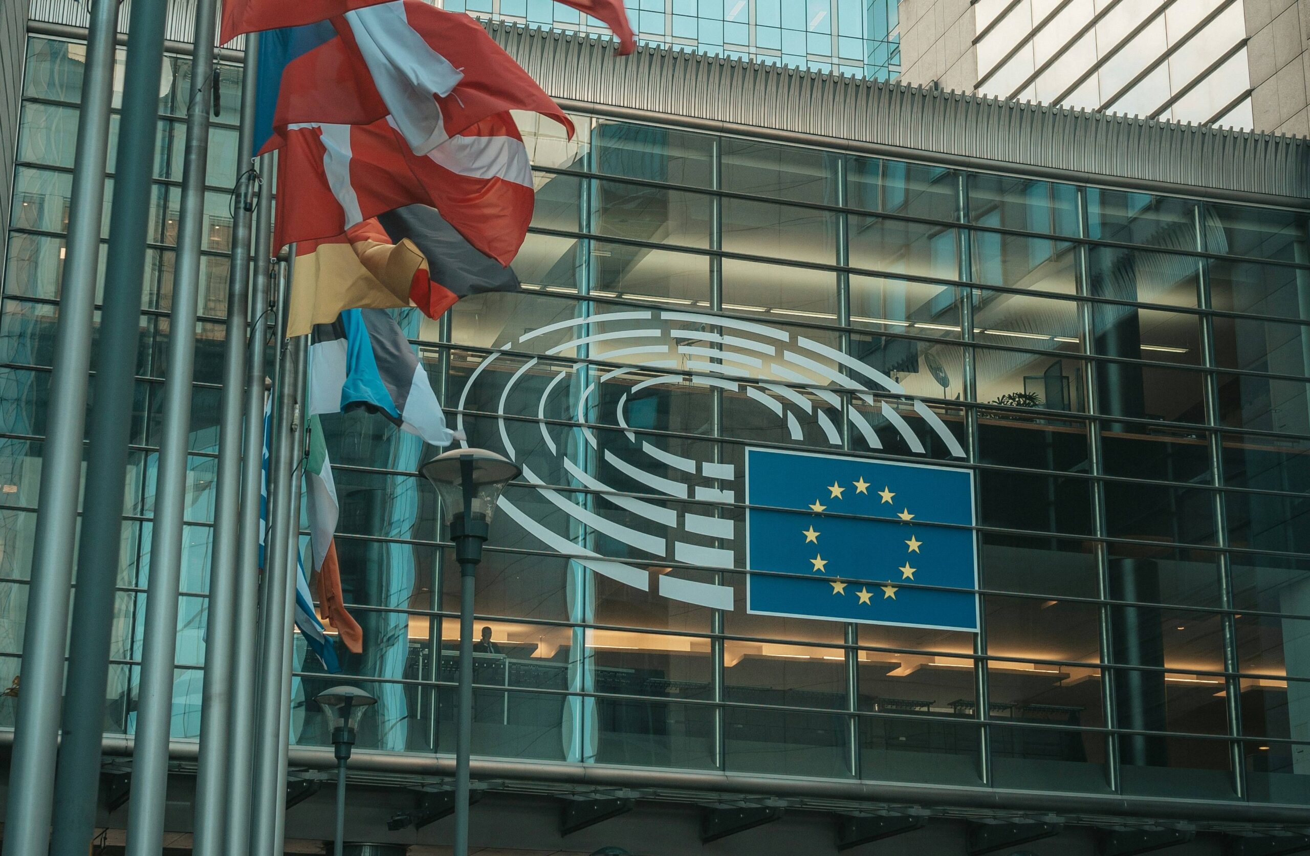 Απάντηση Βρυξελλών στις απειλές Τραμπ: Η ρύθμιση οικονομικών κανόνων είναι κυριαρχικό δικαίωμα