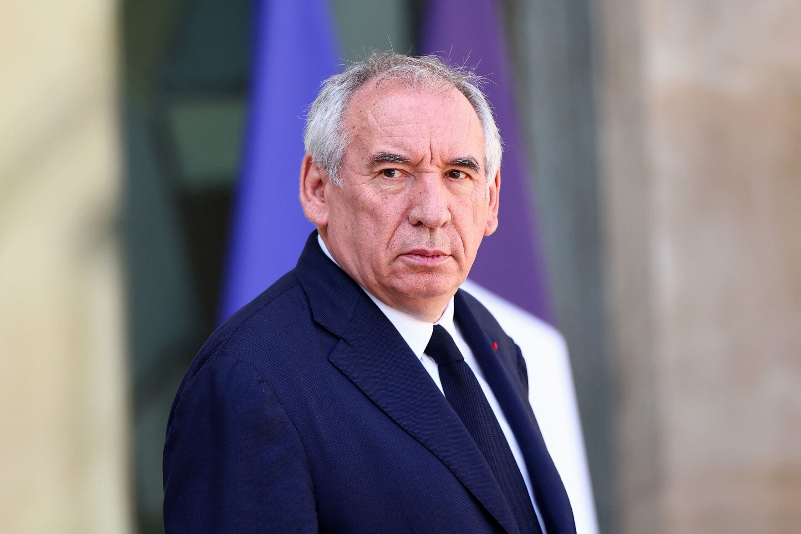 Γαλλία: Υποστήριξη Μακρόν στον Μπαϊρού εν μέσω πολιτικής κρίσης