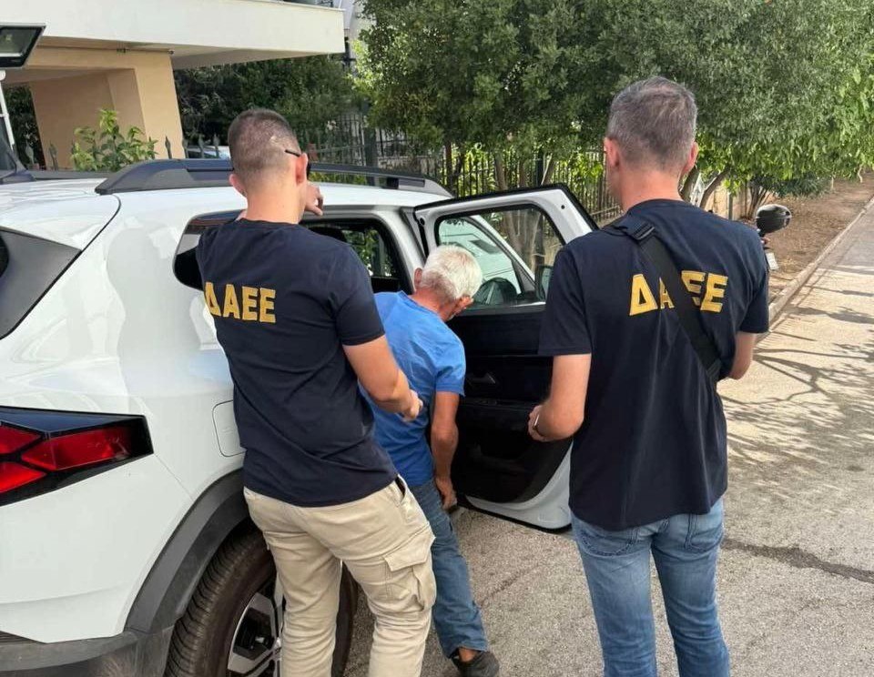 Συνελήφθη 62χρονος για τον εμπρησμό στην Παιανία