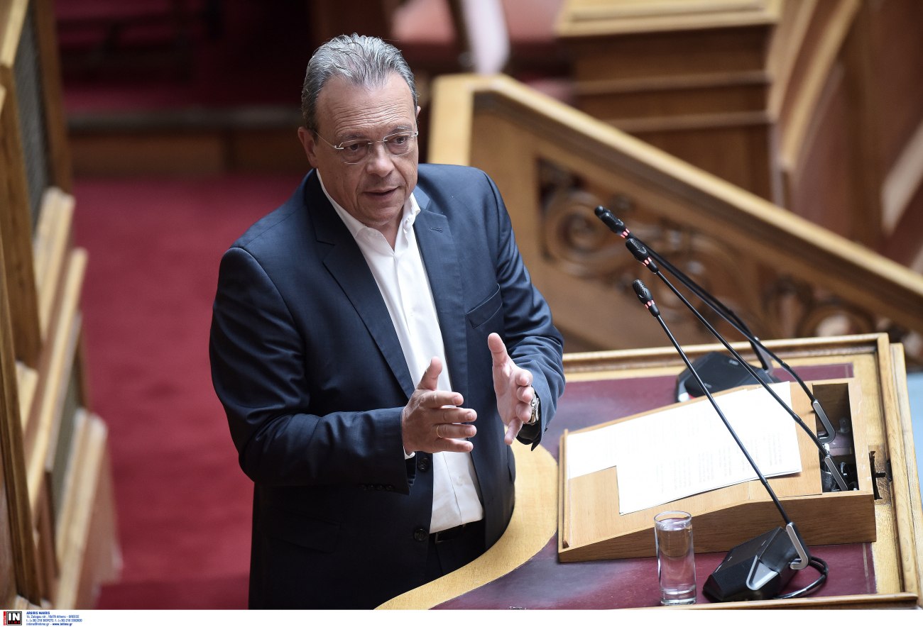 Φάμελλος: Ο πειθαρχικός μηχανισμός ως εργαλείο σιωπής στους δημόσιους υπαλλήλους