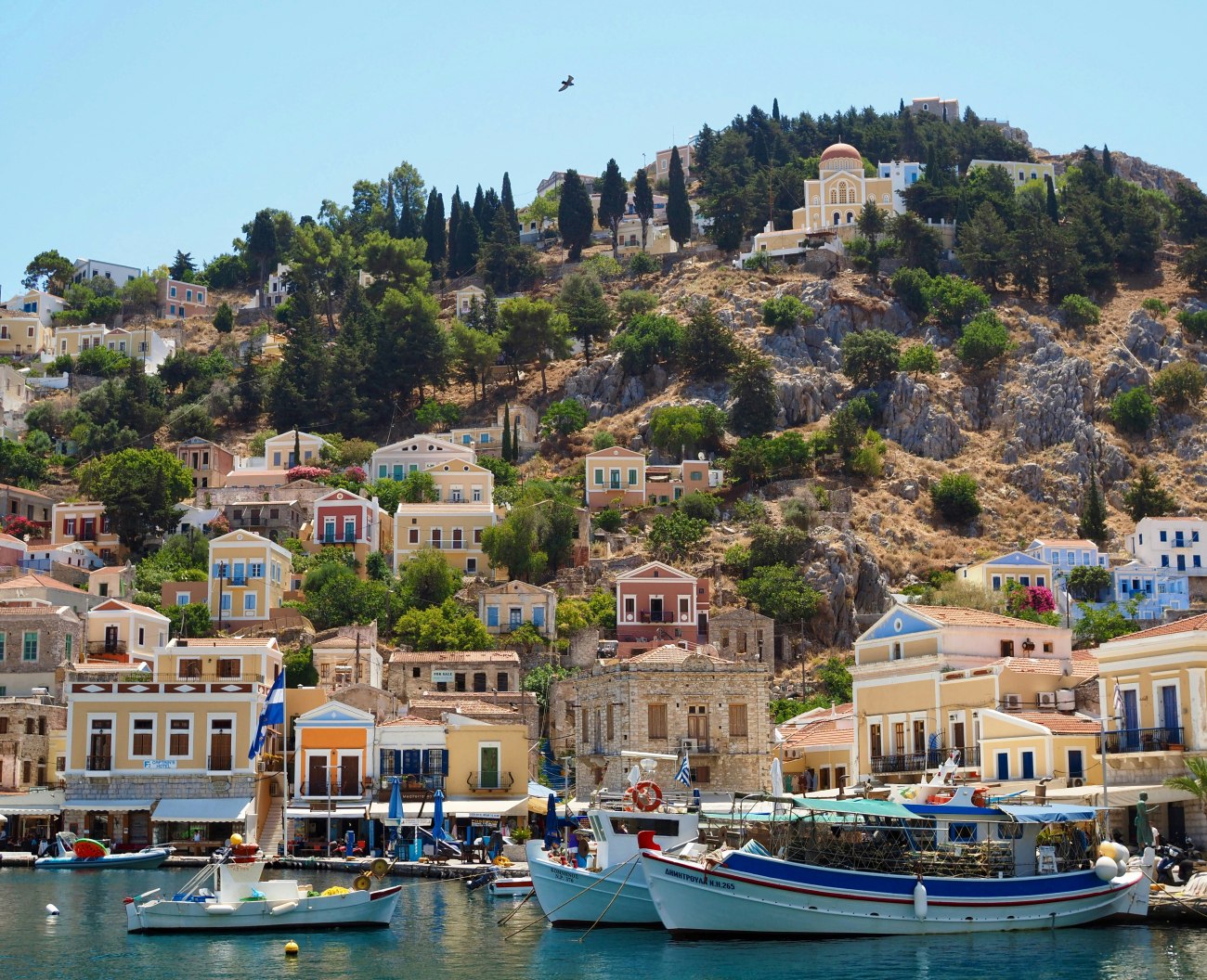 Υπερτουρισμός στα ελληνικά νησιά: Απειλή για την εικόνα της χώρας ως προορισμού