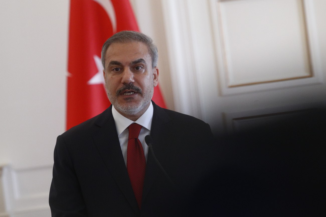 Φιντάν κατά Ελλάδας: Η Τουρκία ως πολιτική ασπιρίνη για την ελληνική πολιτική σκηνή