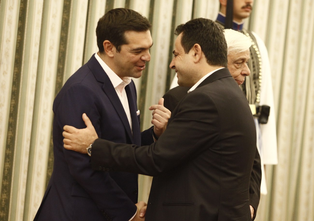 Η υπόσχεση του Αλέξη Τσίπρα στον γιο του Νεκτάριου Σαντορινιού στο γήπεδο της ΑΕΚ
