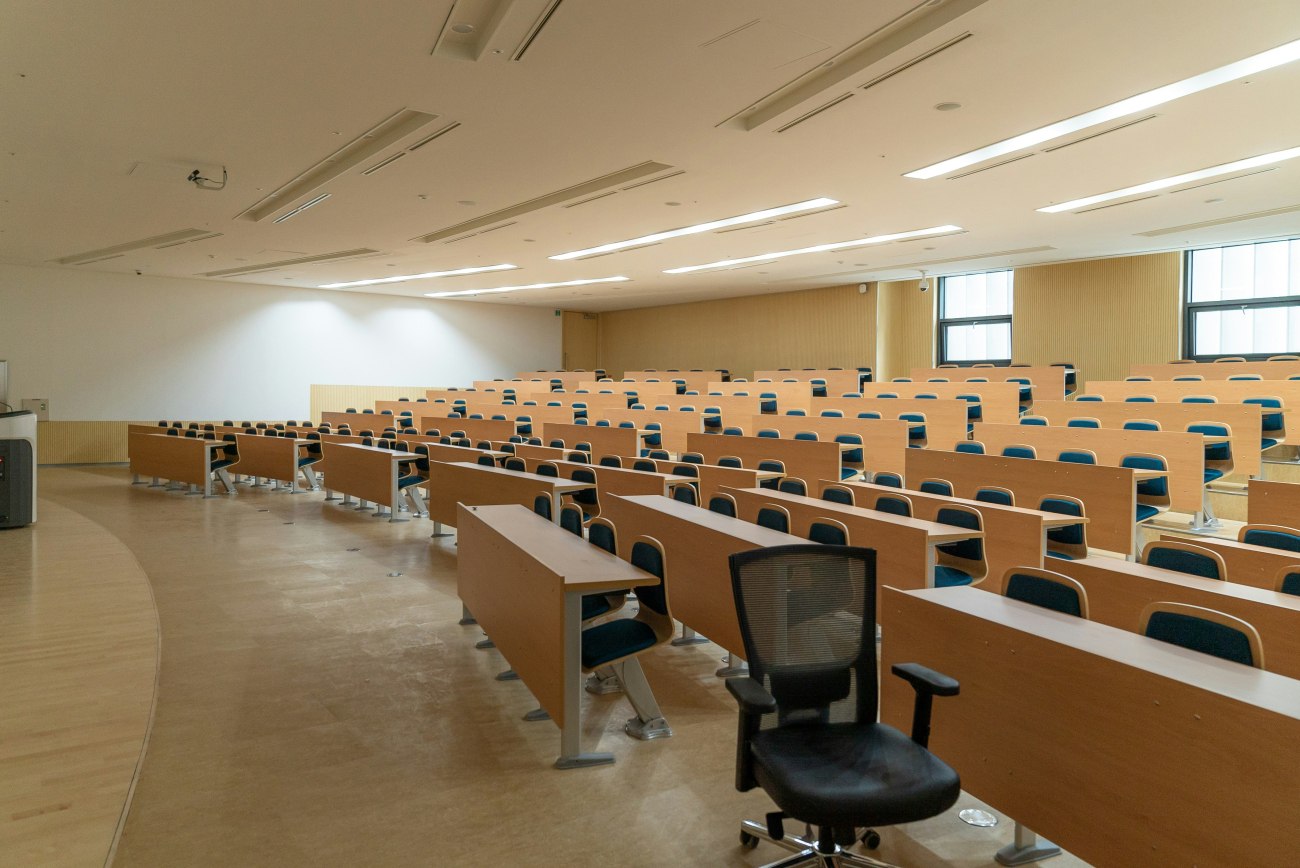 Πρώην στέλεχος της κυβέρνησης αναλαμβάνει τη θέση πρύτανη σε ιδιωτικό πανεπιστήμιο