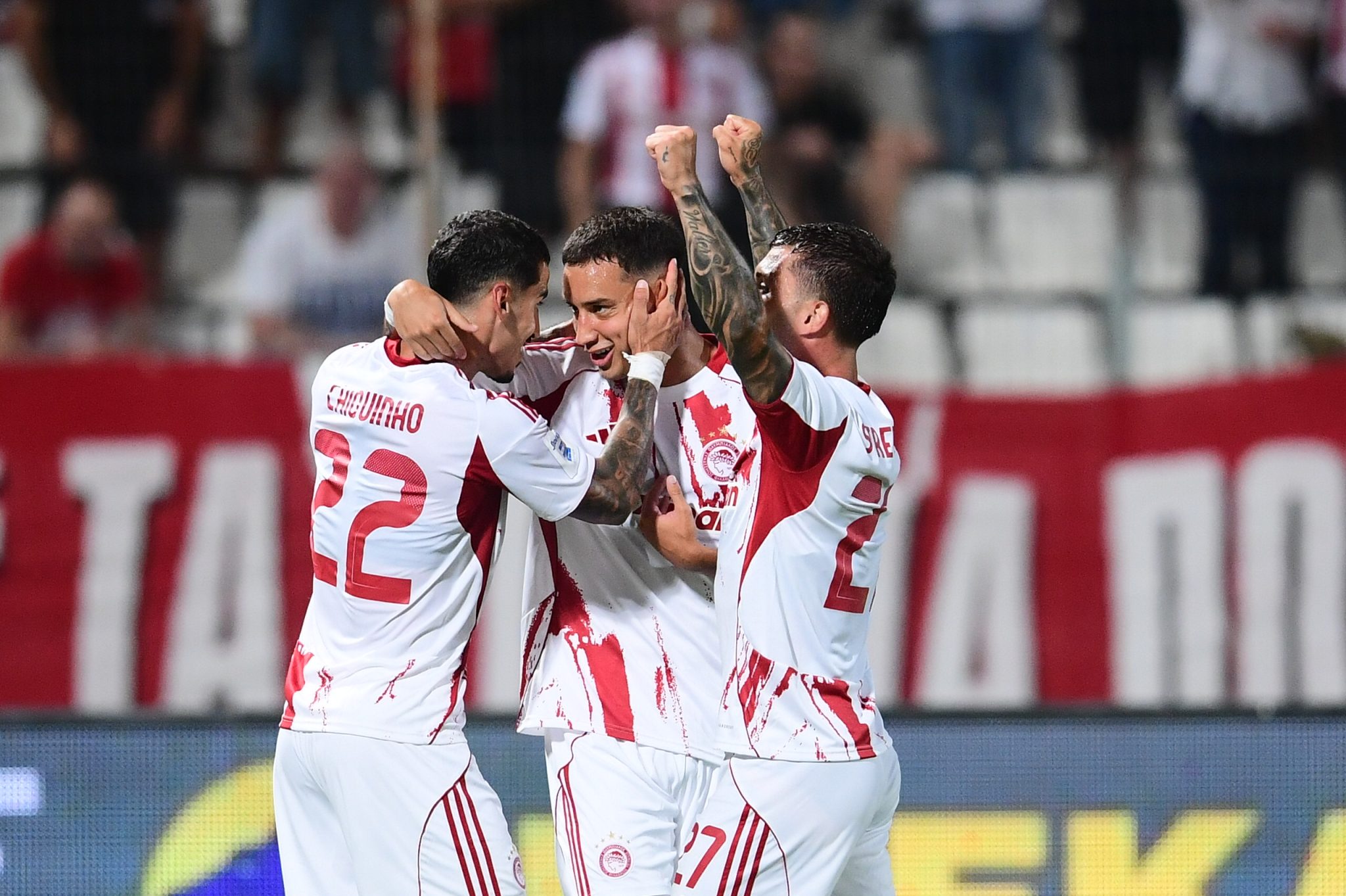 Βόλος – Ολυμπιακός 0-2: Η αριστοτεχνική μπαγκέτα του Τσικίνιο οδηγεί τον Θρύλο στη νίκη